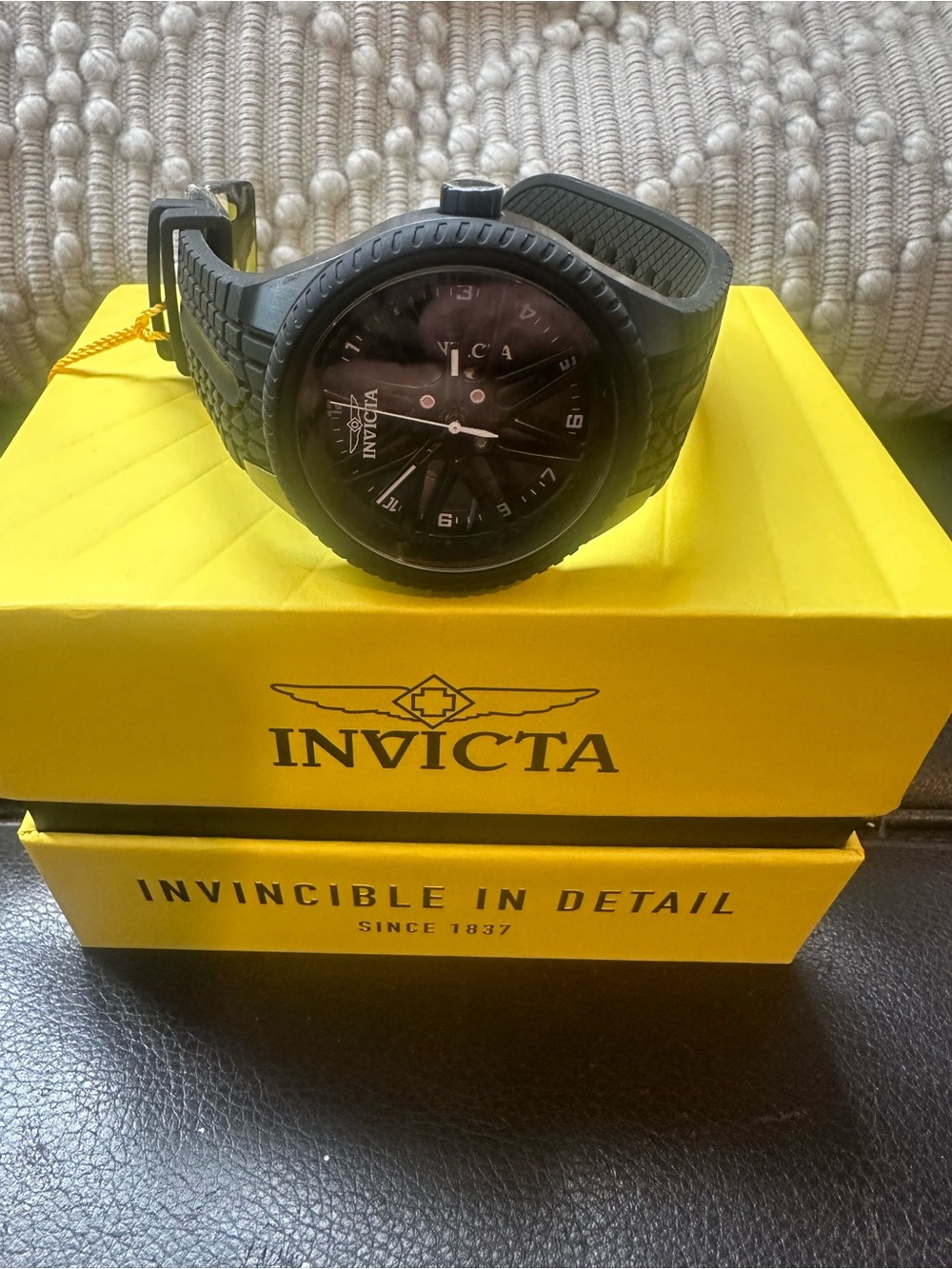 Invicta Racing Driftix (Model 50757) - Picture 7 of 8